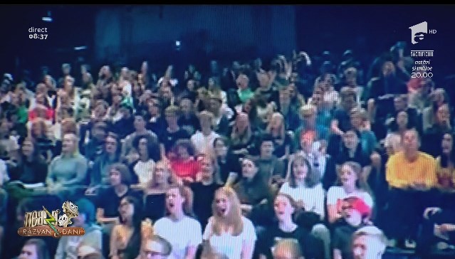 Smiley News - Neatza cu Răzvan și Dani. Prima zi de școală &icirc;n Norvegia. Ce au făcut elevii &icirc;mpreună cu profesorul de muzică