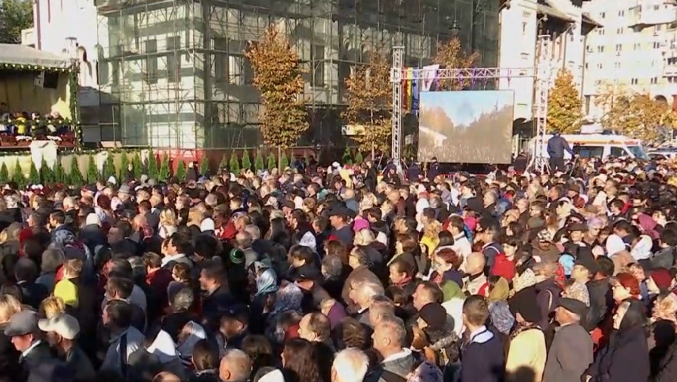 Pregătiri intense la Iaşi, &icirc;nainte de pelerinajul religios la moaştele Sfintei Parascheva