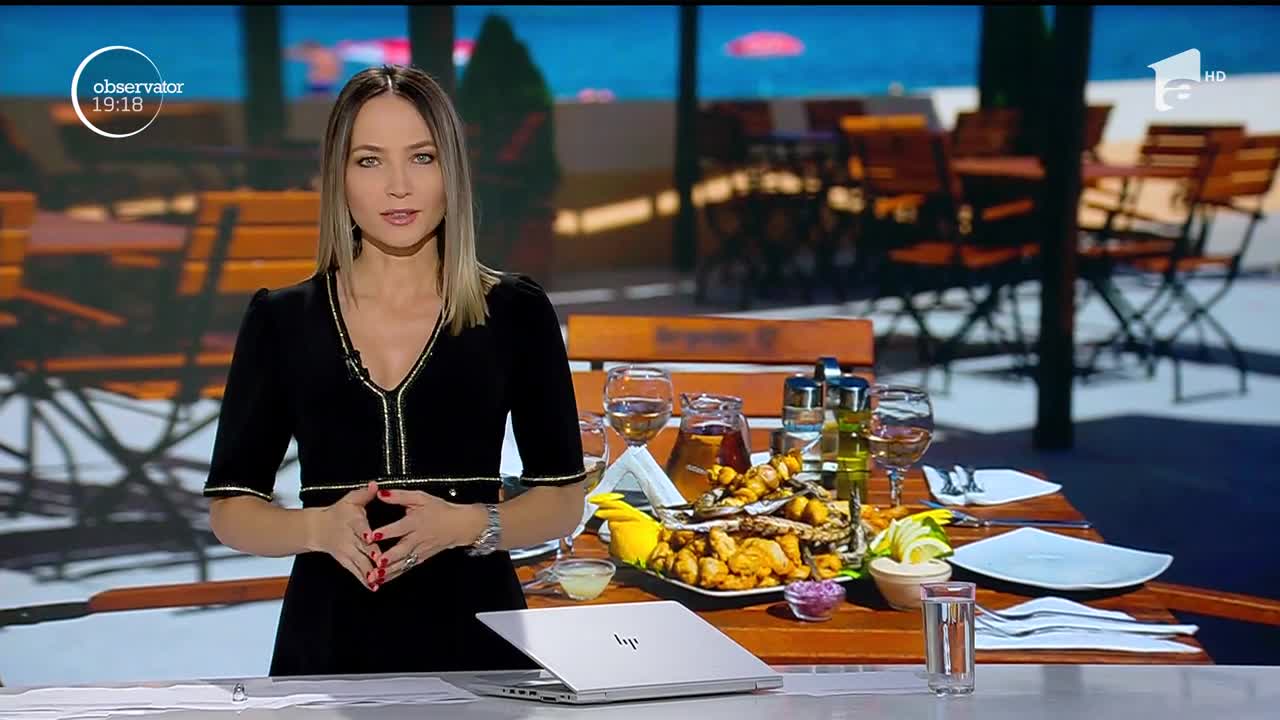 Sezonul scoicilor la ceaun pe plajă. Frigul de la malul mării nu a golit &icirc;ncă staţiunile