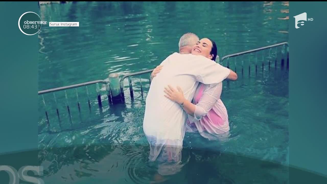 Demi Lovato, botezată &icirc;n apele Iordanului