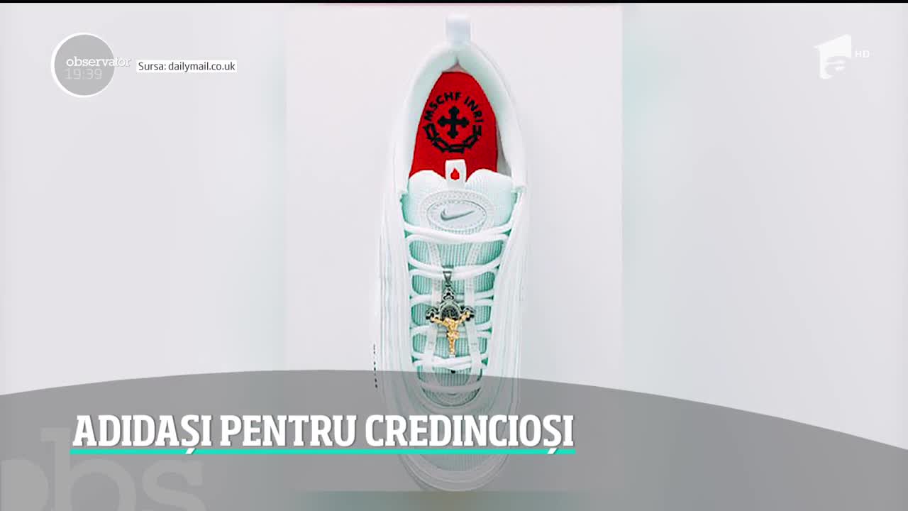 Au apărut pantofii care au apă sfinţită direct din Iordan, injectată &icirc;n talpă
