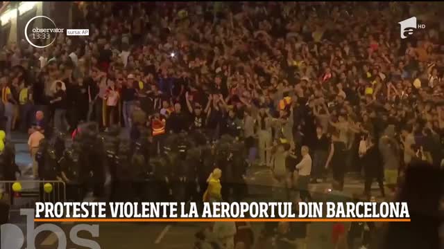 Proteste violente au izbucnit la Barcelona, după ce nouă lideri separatişti catalani au fost condamnaţi la pedepse grele de &icirc;nchisoare