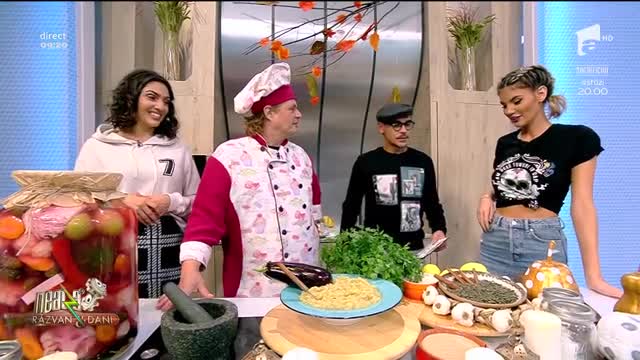 Rețeta Zilei - Neatza cu Răzvan şi Dani. Baba ganoush fermecat - salată de vinete orientală