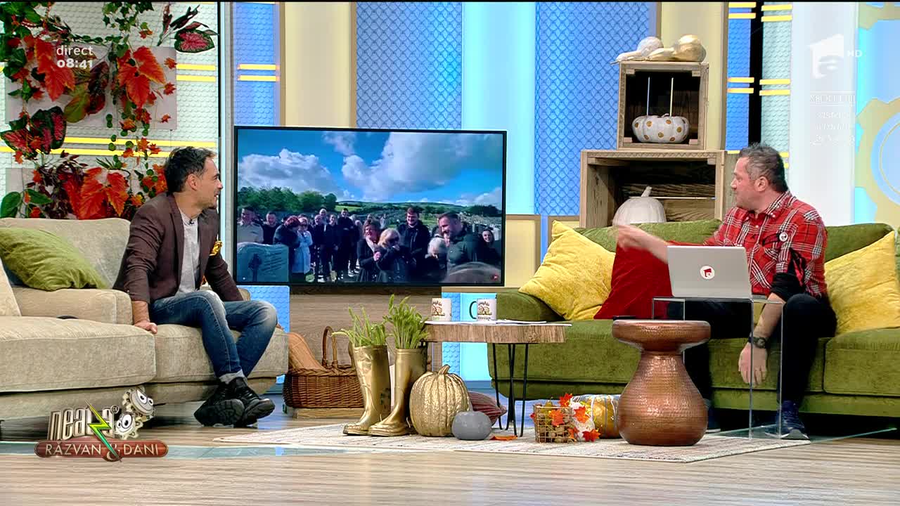 Smiley news. A făcut o glumă macabră la propria &icirc;nmorm&acirc;ntare