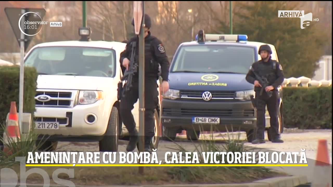 Amenințare cu bombă &icirc;n București! Traficul pe Calea Victoriei a fost blocat