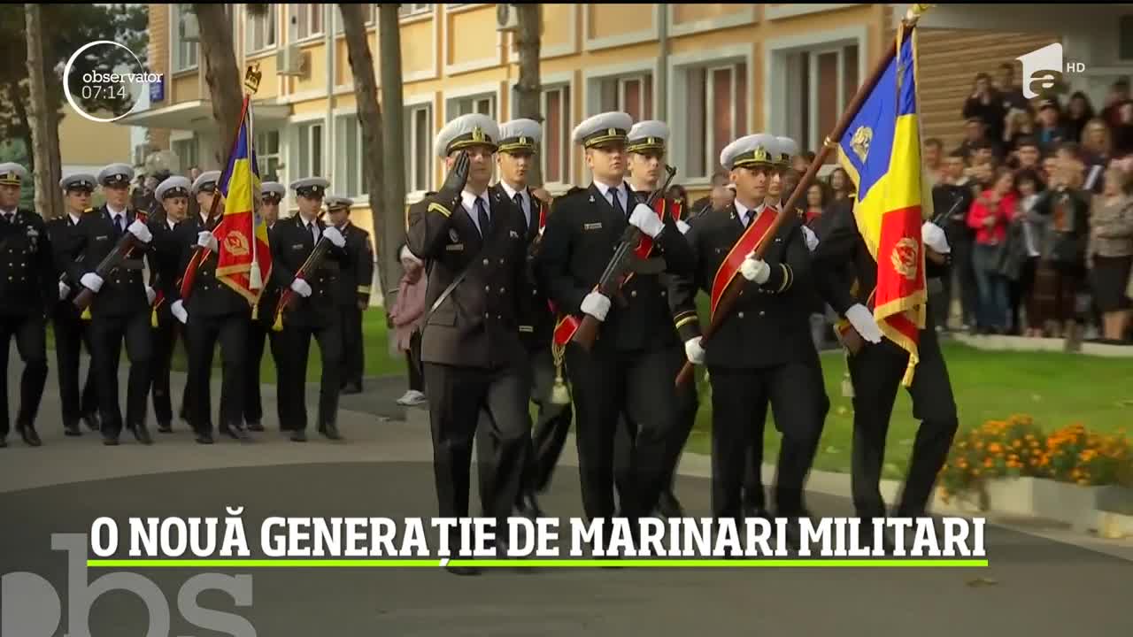 Momente emoţionante la malul mării. O nouă generaţie de marinari militari a depus jurăm&acirc;ntul &icirc;n primul an de studiu la Academia Navală Mircea cel Bătr&acirc;n