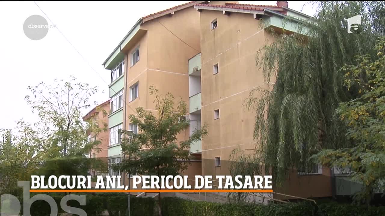 Două blocuri ANL, date &icirc;n folosinţă de mai puţin de 20 de ani, &icirc;n pericol să fie marcate cu bulină roşie