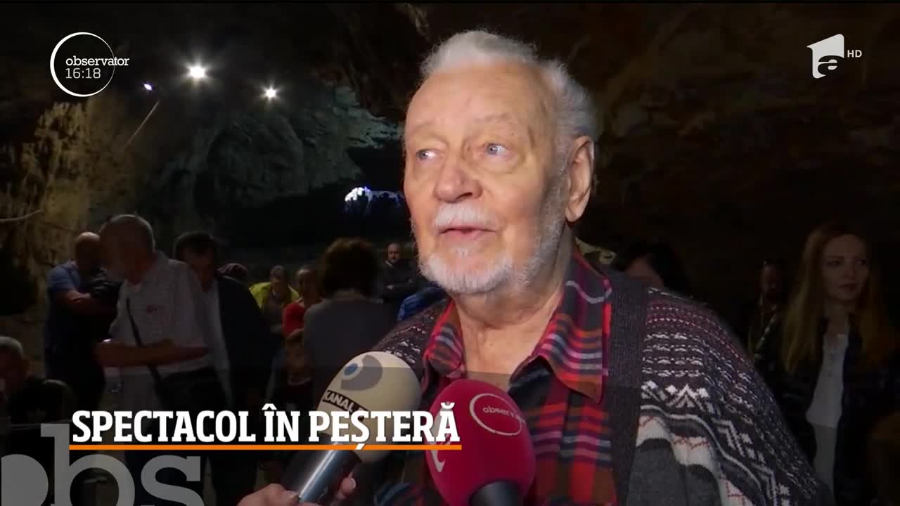 Filarmonica Banatului, spectacol &icirc;n Peştera Rom&acirc;neşti din Munţii Poiana Ruscă
