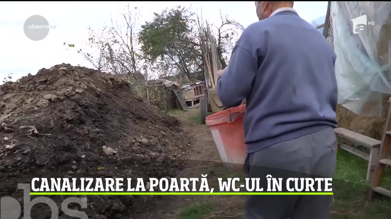 &Icirc;n oraşul Botoşani, oamenii refuză condiţii mai bune de trai. Au canalizare la poartă, dar spun că wc-ul din curte e mai uşor de &icirc;ntreţinut