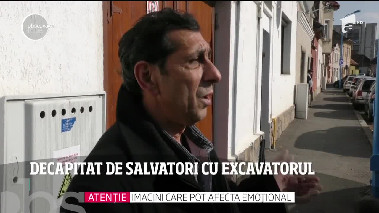 Operaţiune de salvare &icirc;ncheiată tragic. Un muncitor prins sub un mal de păm&acirc;nt a fost decapitat de cupa excavatorului