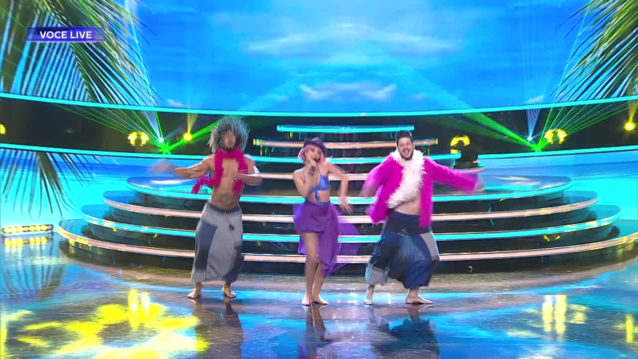 Te cunosc de undeva! Sorana Darclee se transformă în Paradisio - Bailando