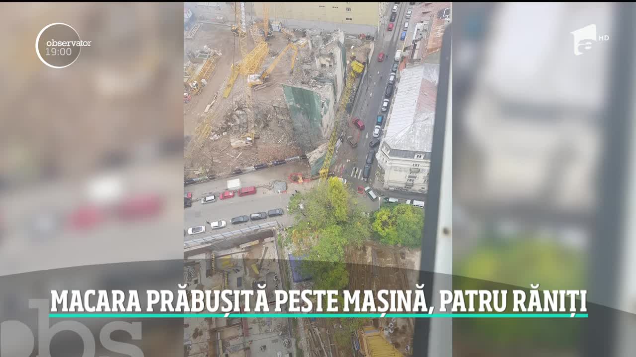 Grav incident &icirc;n centrul Capitalei! O macara s-a prăbuşit peste o maşină &icirc;n care se aflau patru oameni