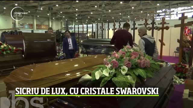 T&acirc;rgul pompelor funebre de la Moscova. Care a fost cel mai... atractiv sicriu