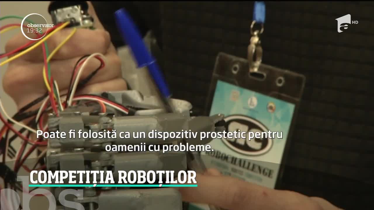 Competiţia Roboţilor din Capitală. Peste 600 de &icirc;mpătimiţi ai roboticii s-au duelat &icirc;n probe originale