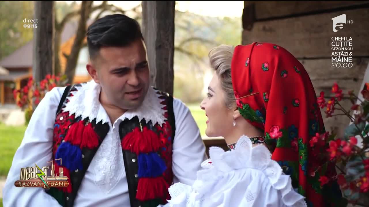 Neatza cu Răzvan şi Dani. Răzvan Pop și Ancuța Timiș cântă melodia Mândruțâle de pă sate