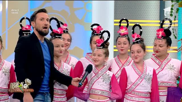 Mini Vogue, dans tradițional chinezesc la Neatza cu Răzvan și Dani