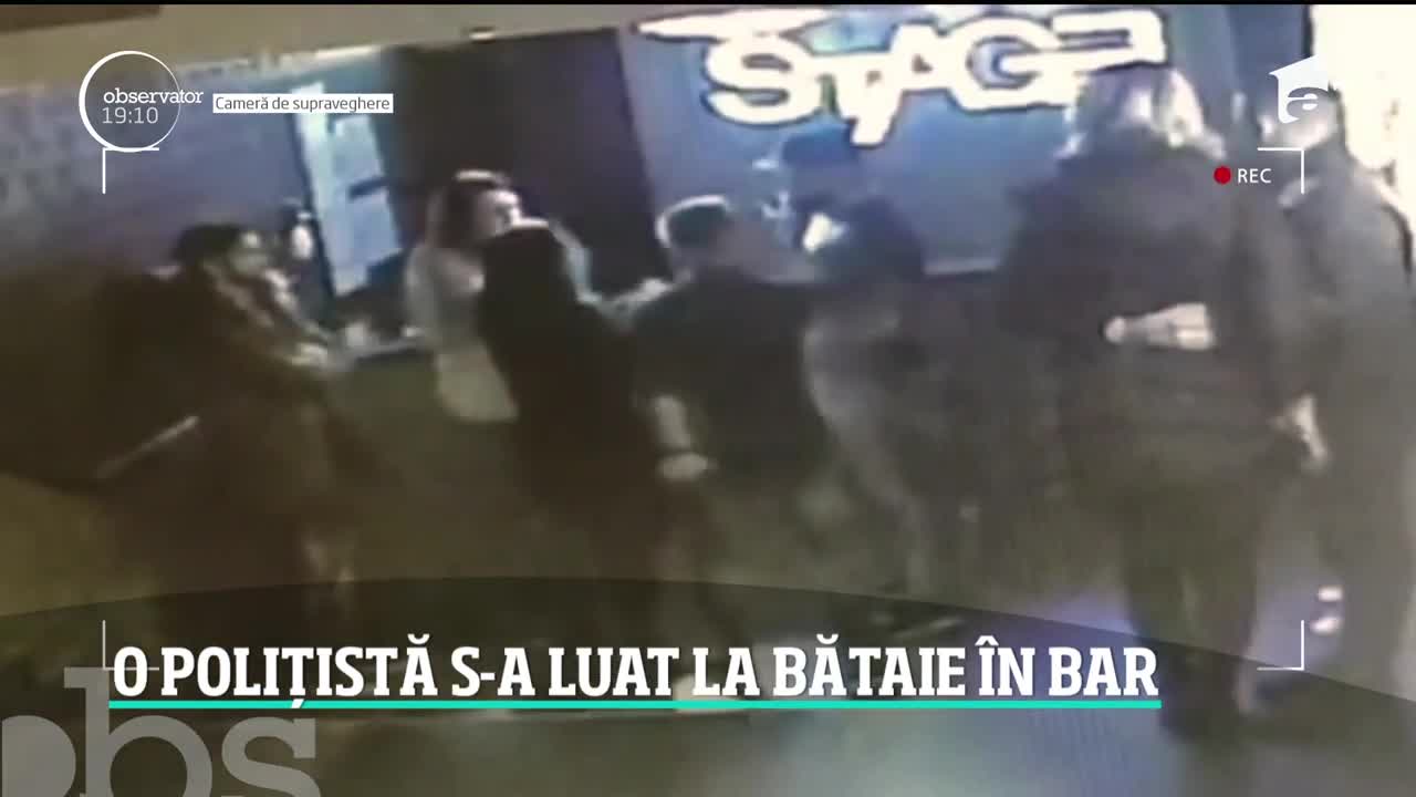O poliţistă s-a luat la bătaie &icirc;ntr-un bar cu un individ recidivist