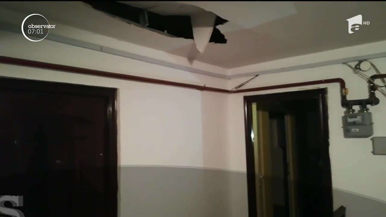 Explozie puternică &icirc;ntr-un bloc din Galaţi