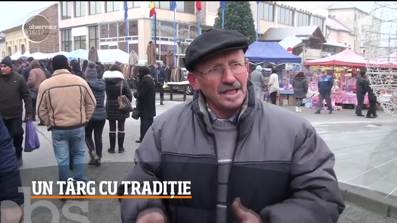 An de an, pe 6 decembrie, la Blaj se ţine T&acirc;rgul Căciulilor!