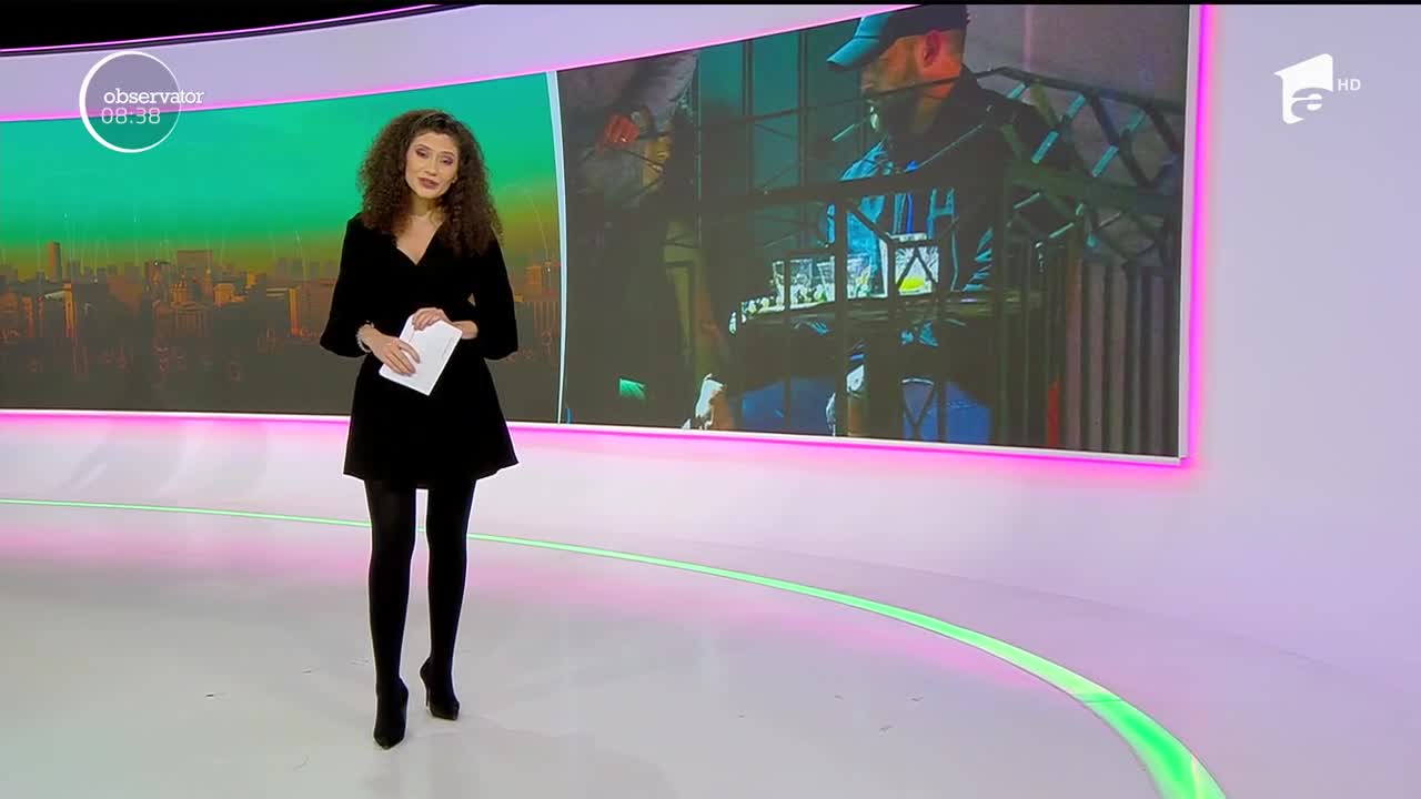 Justin Timberlake &icirc;i cere scuze soţiei sale, după ce a fost surprins ţin&acirc;ndu-şi de m&acirc;nă colega de platou