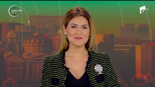 Cel mai mare brad de Crăciun din lume a fost aprins &icirc;n Italia