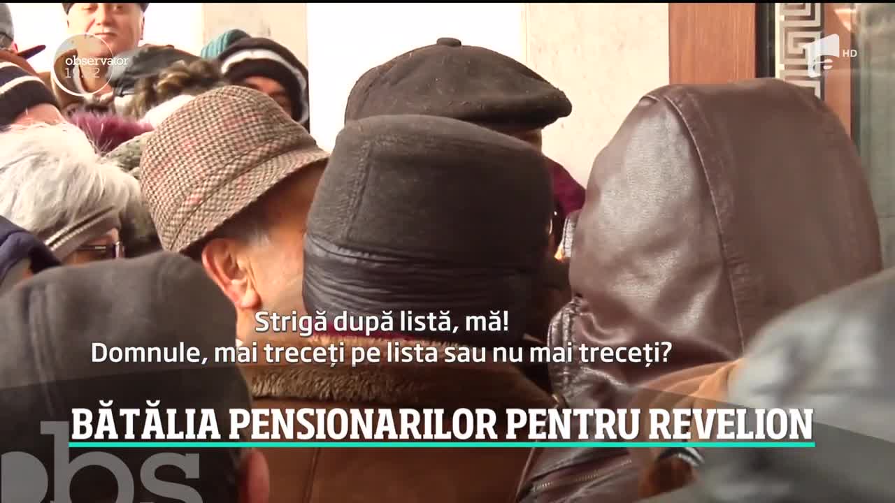 Bătălia pensionarilor pentru Revelion. Aproape 200 de bătr&acirc;ni din Galaţi s-au călcat &icirc;n picioare ca să prindă biletele oferite de Primărie