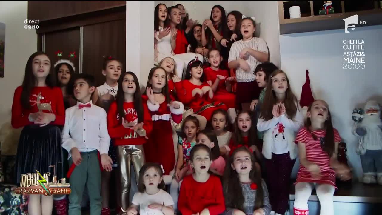 Grupul vocal 'Andante' c&acirc;ntă, la Neatza cu Răzvan și Dani, melodia "Mommy, pleas come home"
