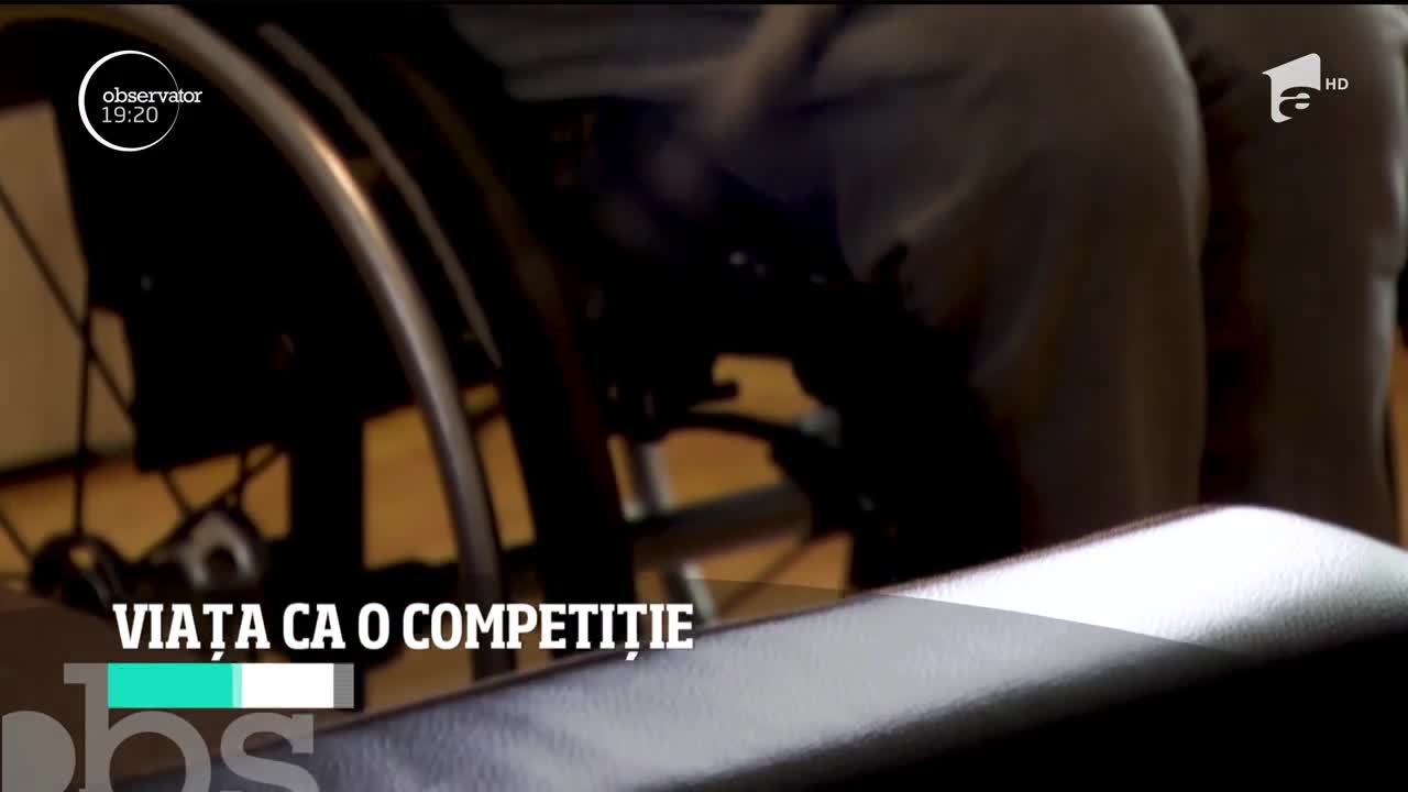 Campania AjutEu! Cristina Deac, t&acirc;năra care joacă tenis &icirc;n scaun cu rotile. Sportiva arată unei ţări &icirc;ntregi că limitele sunt doar cele pe care le impunem singuri