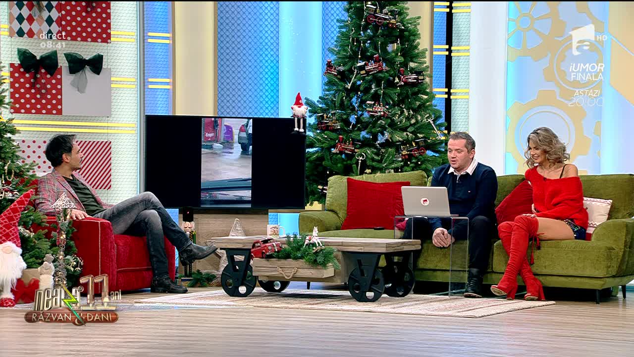 Smiley News - Neatza cu Răzvan și Dani. &Icirc;n Rusia, benzina se cumpără la pungă