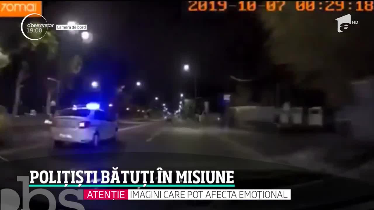 Doi poliţişti au fost bătuţi &icirc;n misiune, de trei indivizi din Capitală
