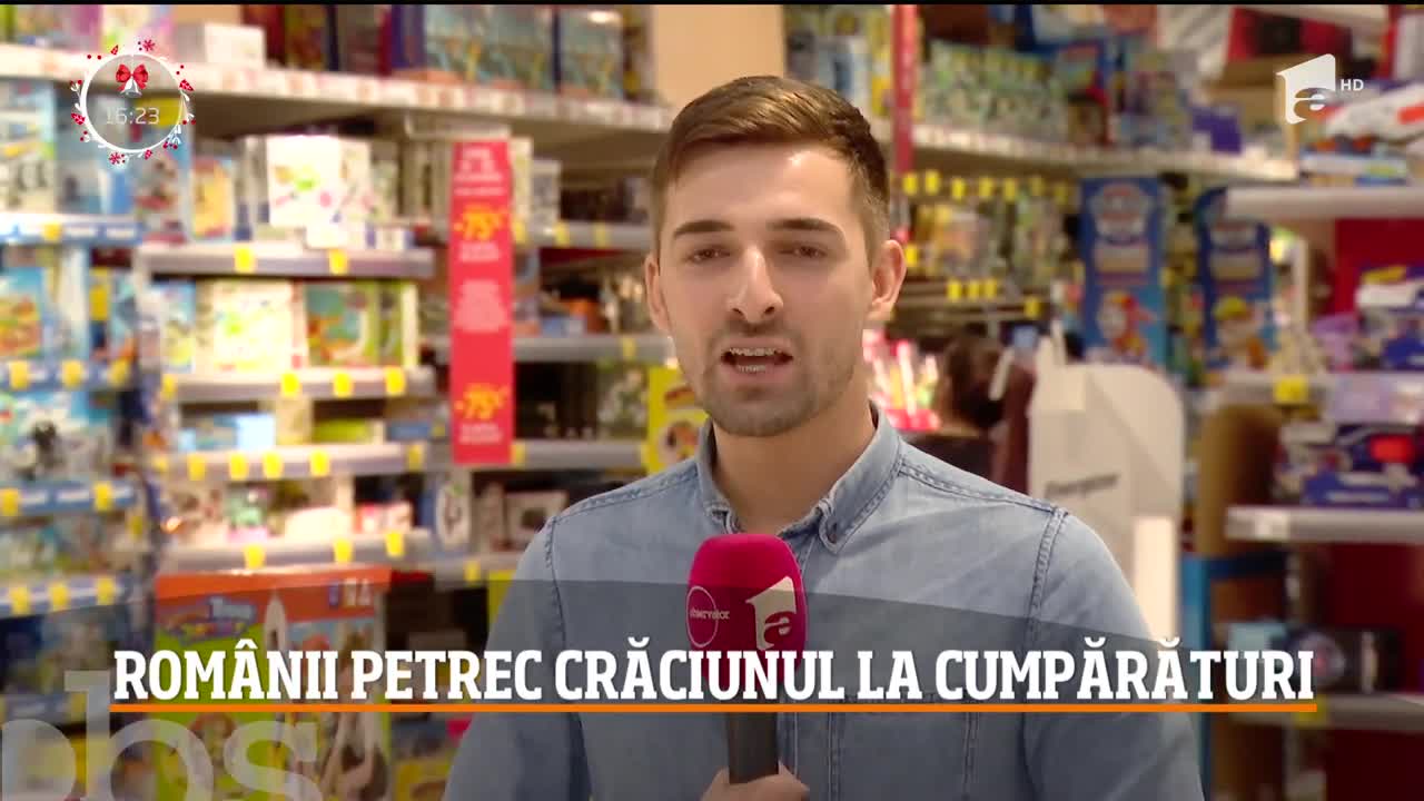 Rom&acirc;nii petrec Crăciunul la cumpărături