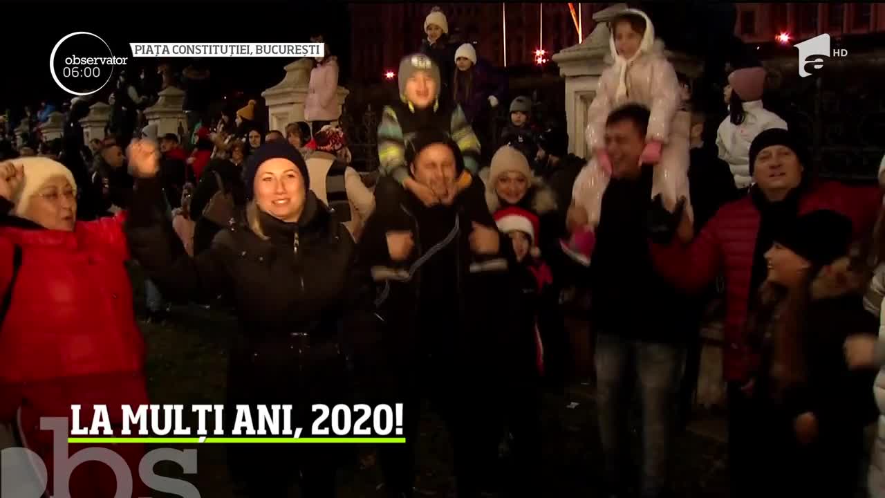 Omenirea intră &icirc;ntr-un nou an. La mulți ani, 2020!