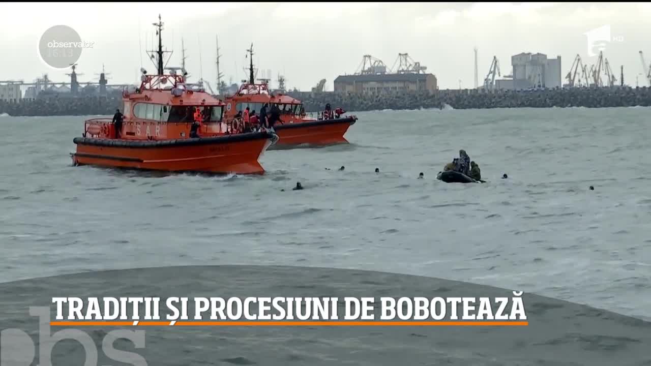 O femeie din Iaşi a fost călcată &icirc;n picioare după slujba de Bobotează, de credincioşii care s-au &icirc;nghesuit să ia acasă ramuri de brad