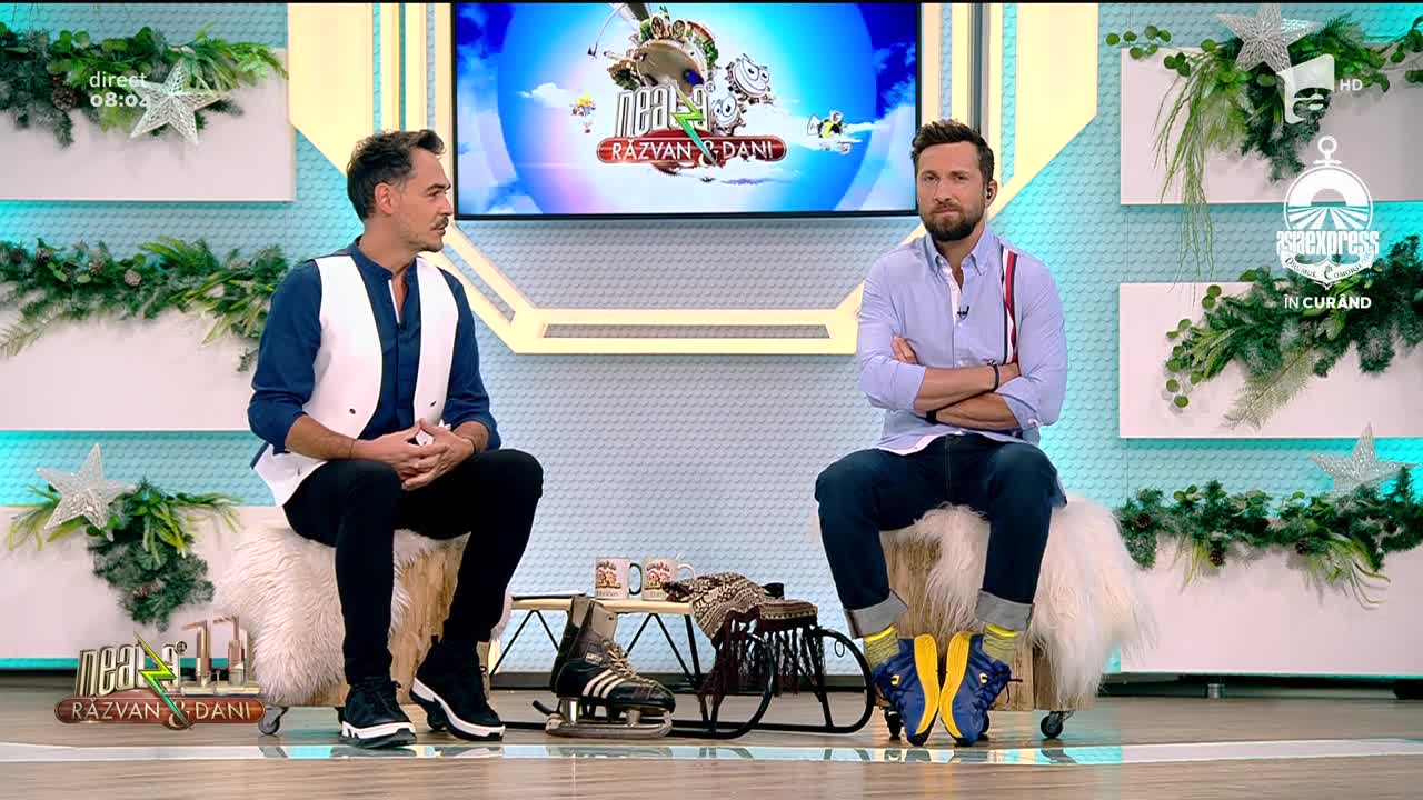 Neatza cu Răzvan și Dani. Dani Oţil şi Răzvan Simion, apropouri despre căsătorie: Cred că ne pregăteşti ceva. Cine ştie, p&acirc;nă la Paşte...