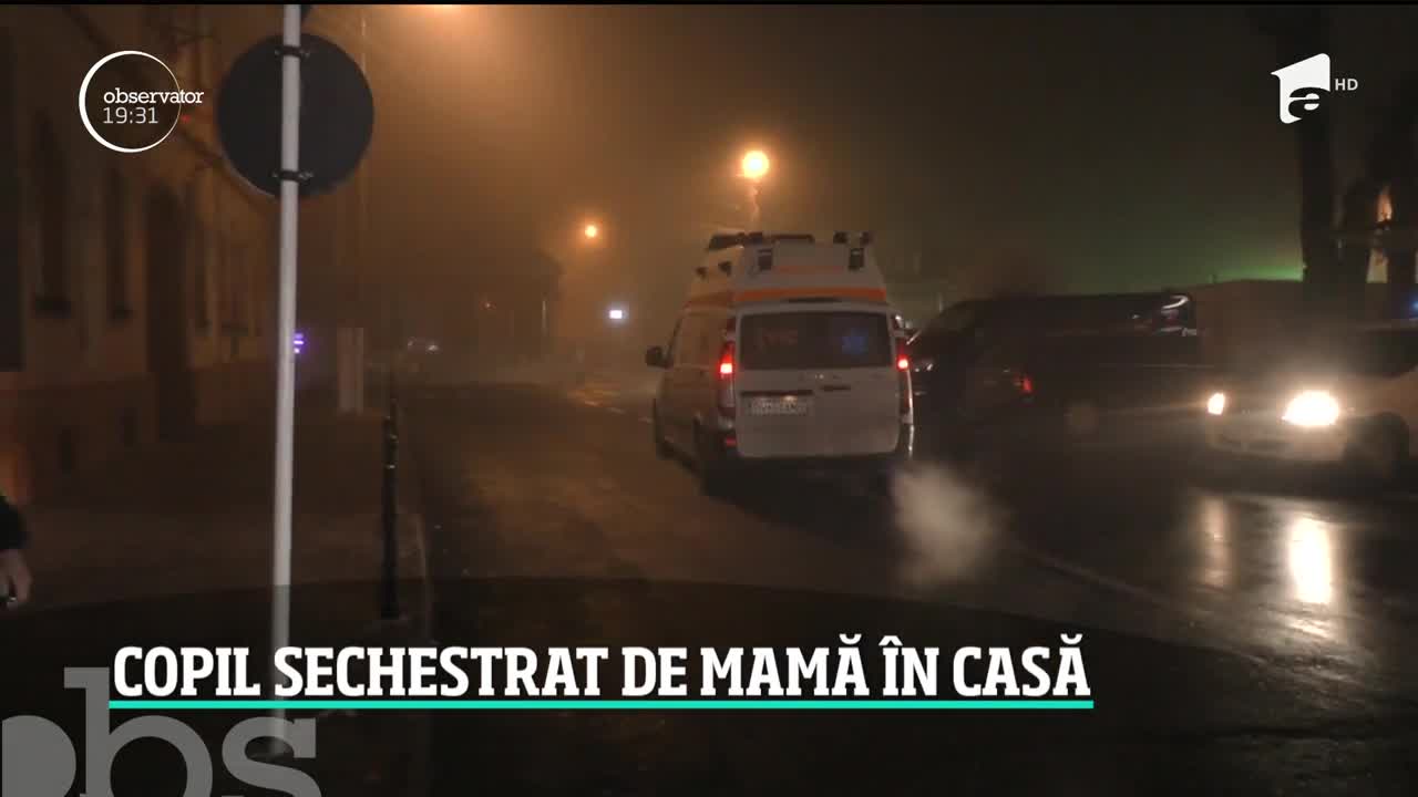O mamă şi-a sechestrat propriul copil &icirc;n casă şi a ameninţat că &icirc;l omoară. Autorităţile au negociat cu ea timp de 16 ore