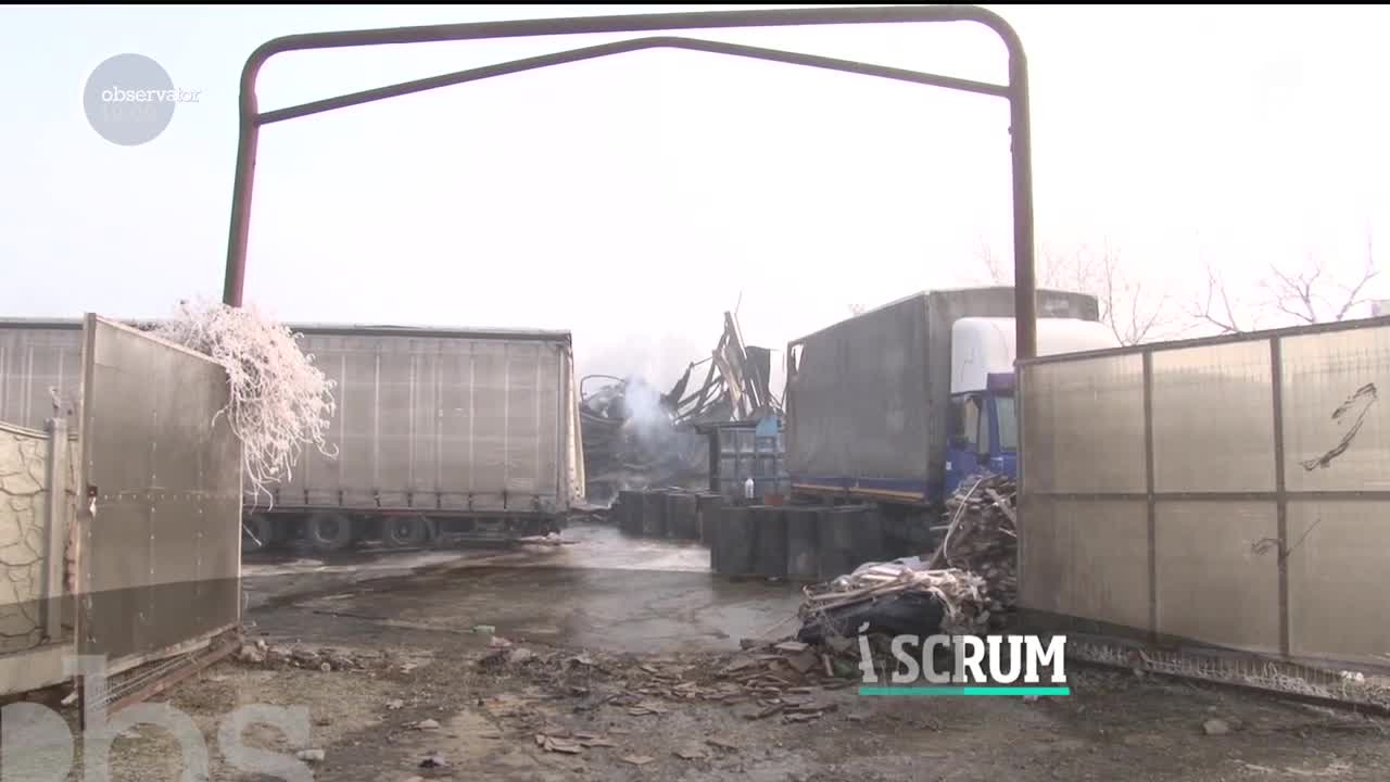 Fabrica de saltele din Urlaţi s-a făcut scrum peste noapte