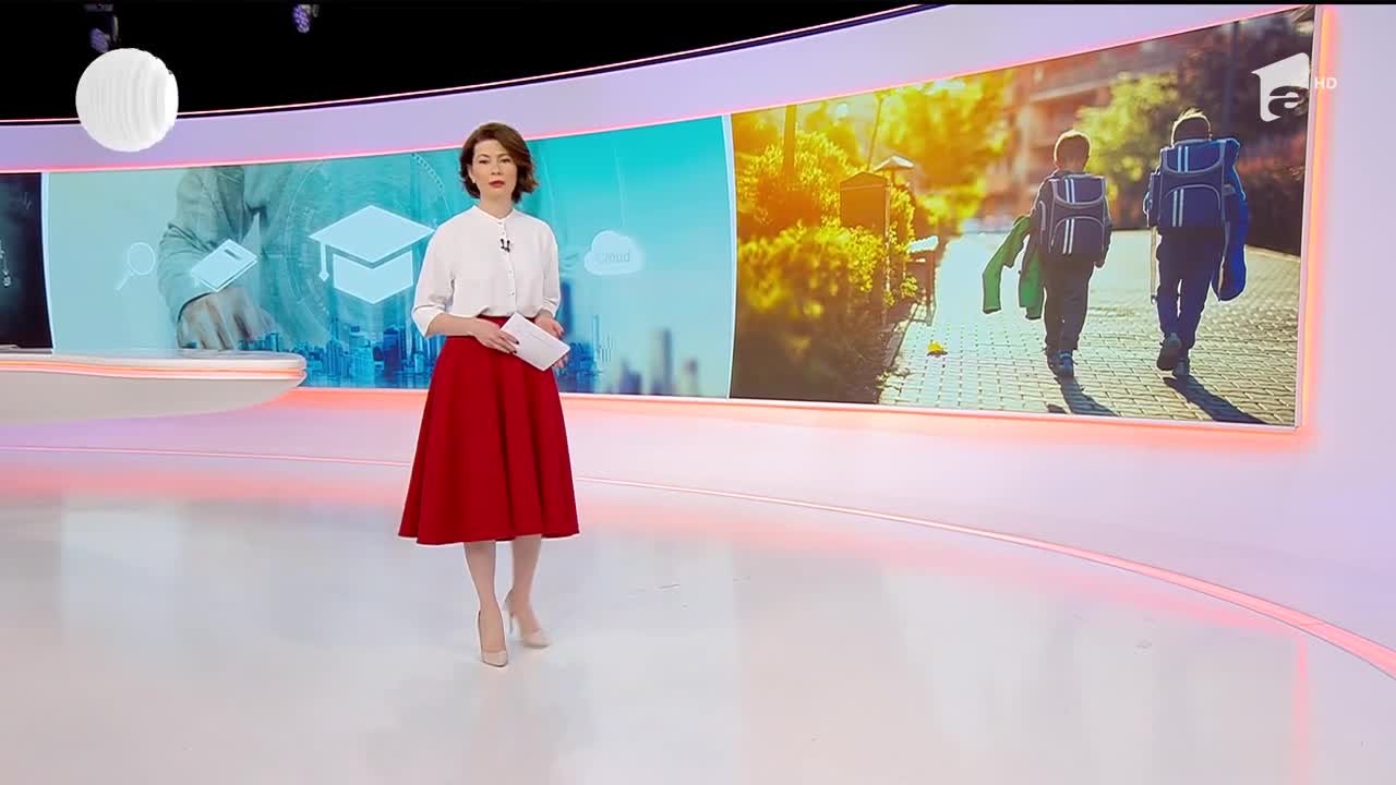 Tablete in loc de manuale, la un liceu din judeţul Constanţa