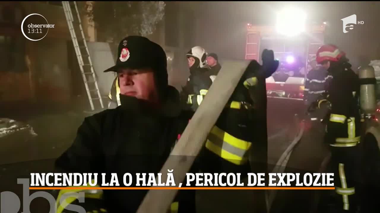 Pericol de explozie la o hală industrială aflată &icirc;n apropierea unei uzine de armament din Braşov