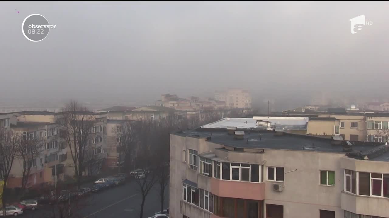 Atenţie, şoferi! Ceaţa face probleme &icirc;n 10 judeţe din ţară
