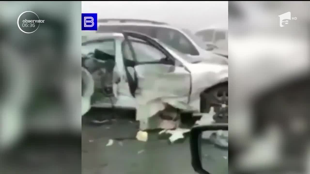 Carambol cu peste 20 de maşini pe o autostradă din Rusia
