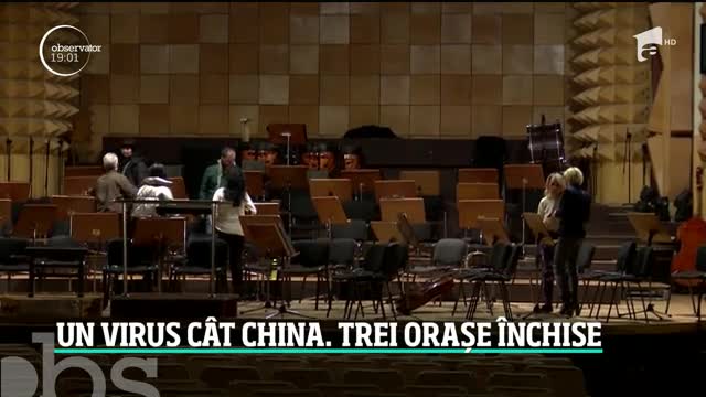 Trei oraşe din China, complet &icirc;nchise din cauza unui virus fără leac. Oamenii se bat pe m&acirc;ncare &icirc;n magazine