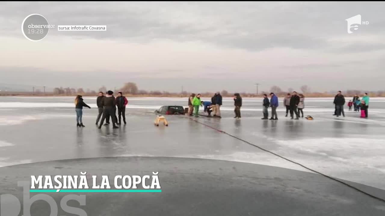 O plimbare cu maşina pe un lac &icirc;ngheţat l-a costat scump pe un şofer din Covasna