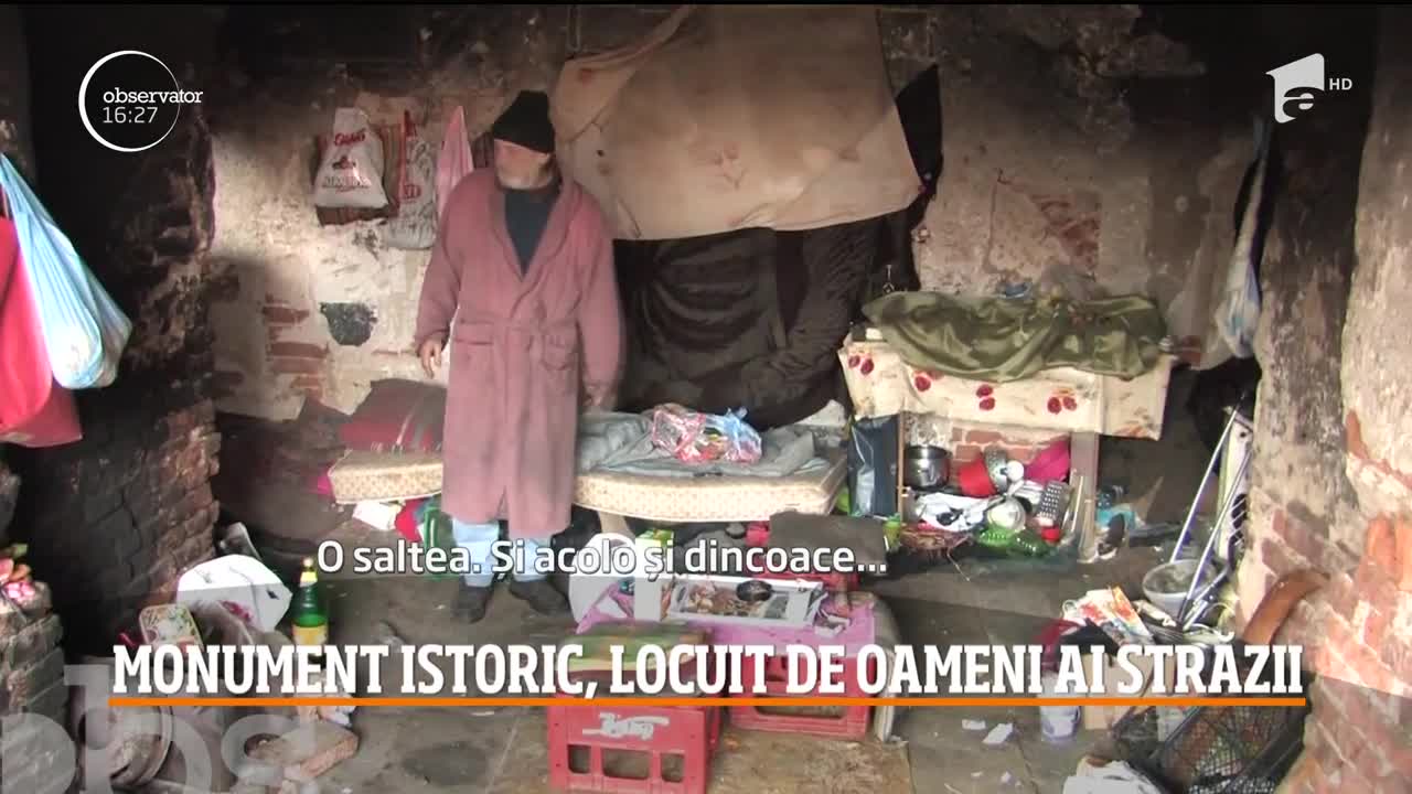 Cazarma Husarilor din Oradea a ajuns &icirc;n paragină şi e la un pas de prăbuşire!