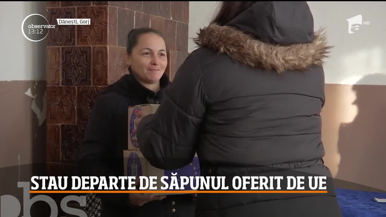 &Icirc;ntr-o comună din Gorj, locuitorii și-ar fi dorit să primească, de la Uniunea Europeană, alimente &icirc;n loc de săpun și șampon