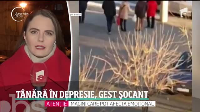 O t&acirc;nără &icirc;n depresie a &icirc;ncercat să se sinucidă. Vecinii au reuşit să &icirc;i amortizeze căderea de la balcon cu un cearşaf şi a fost transportată la spital