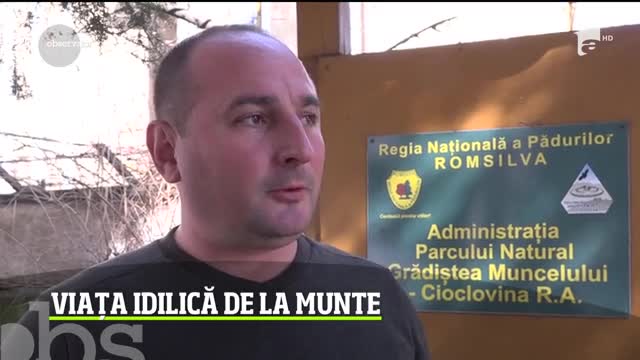 Fundătura Ponorului din Munţii Şureanu a devenit de c&acirc;ţiva ani un magnet pentru fotografi şi pictori