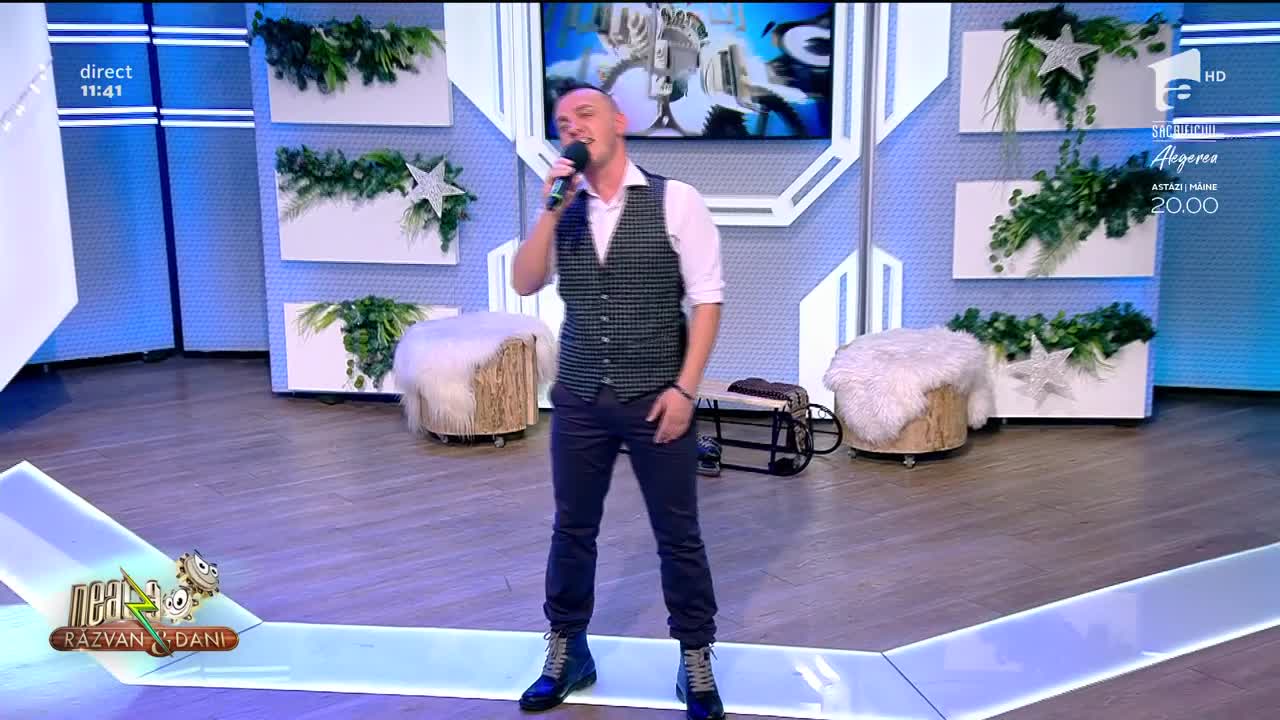 Neatza cu Răzvan şi Dani. Mihai Trăistariu c&acirc;ntă melodia "Sorries are never enough"