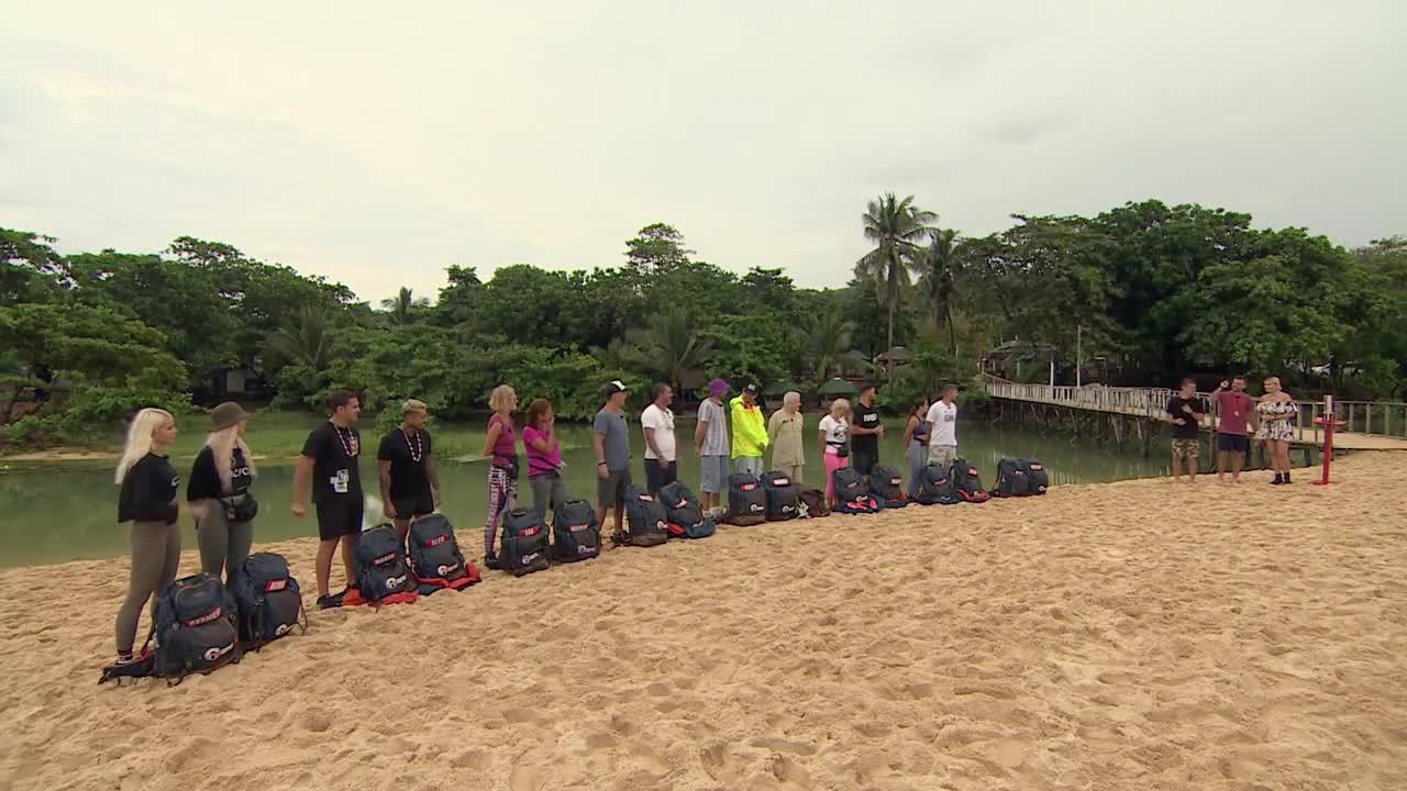 Frații Ristei plătesc c&acirc;teva polițe echipelor rivale de la Asia Express: Noi hotăr&acirc;m cum pleacă fiecare echipă pentru că am c&acirc;știgat amuleta. Bontea și Fodor vor pleca ultimii!