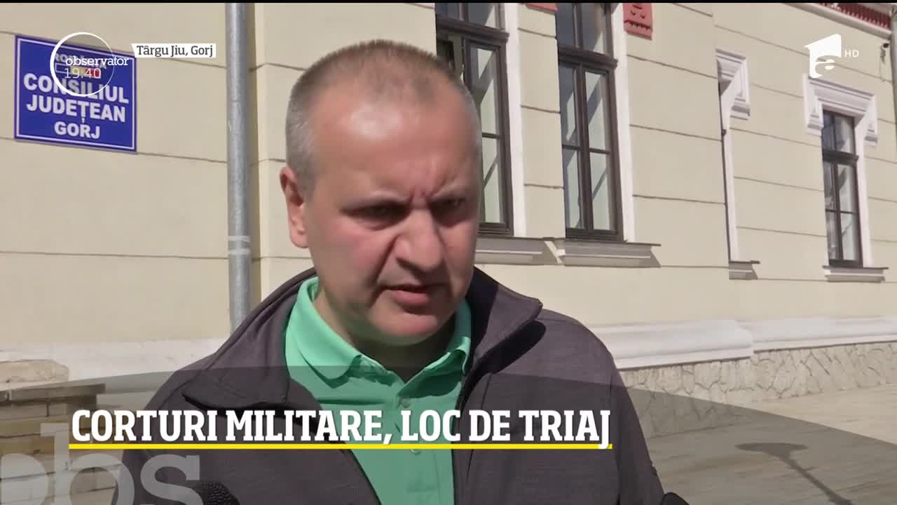 Autoritățile au &icirc;nceput să instaleze corturi militare &icirc;n curţile spitalelor, pentru protecția medicilor