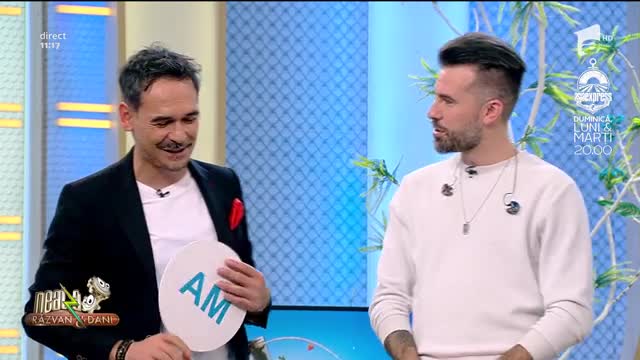 Provocarea Am/N-am cu Florin și Dan Ristei! Frații trebuie să răspundă la &icirc;ntrebări &icirc;n timp ce filetează un pește